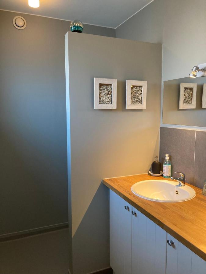 B&B De Grote Plaats โฮกสตราเทน ภายนอก รูปภาพ